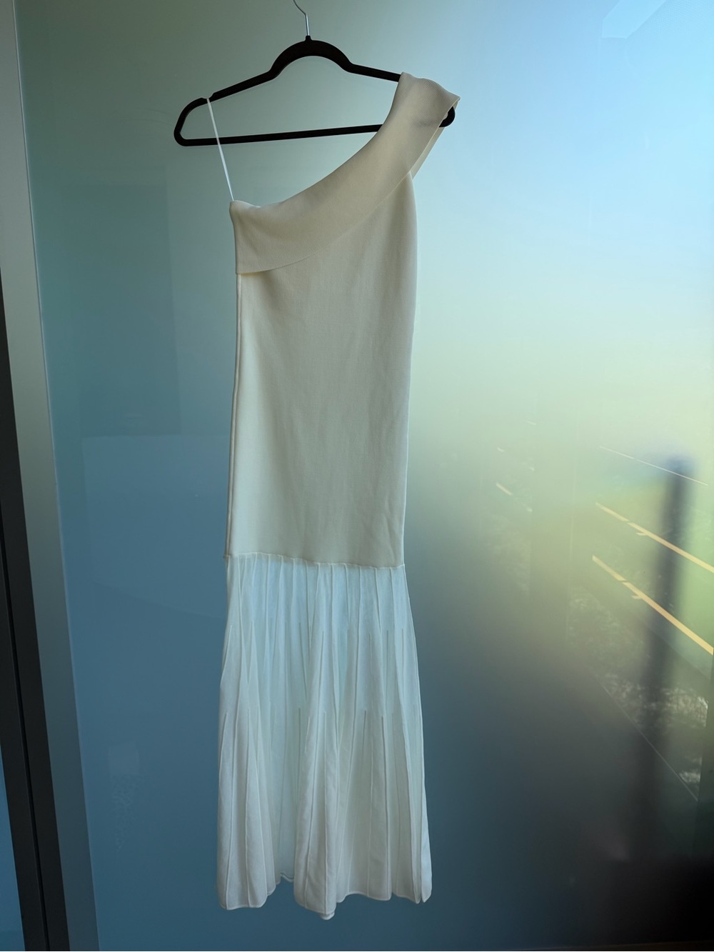 Line and Dot White Summer Maxi Dress - Picture 5 of 5